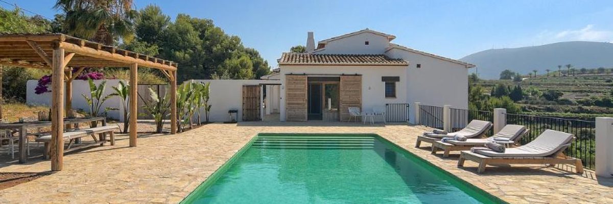 Finca-with-seaviews-for-sale-in-Moraira-Spain Huis Kopen Costa Blanca Spanje