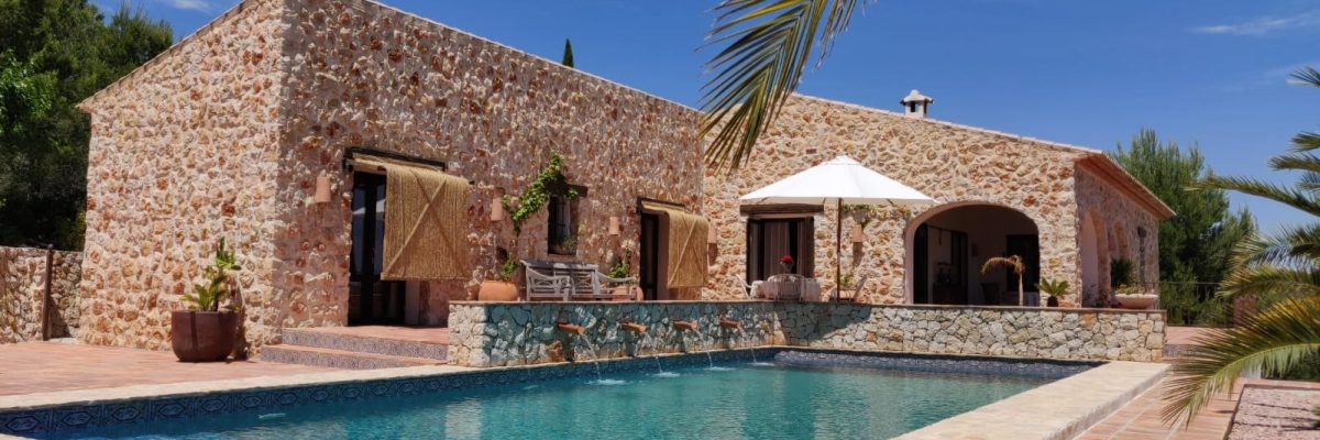 Luxe finca met zeezicht te koop op de Olta, Benissa, Costa Blanca, Spanje